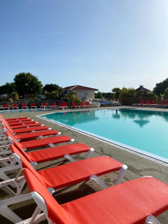Hotel Camping La Riviera Saint-Michel-Chef-Chef Exteriér fotografie